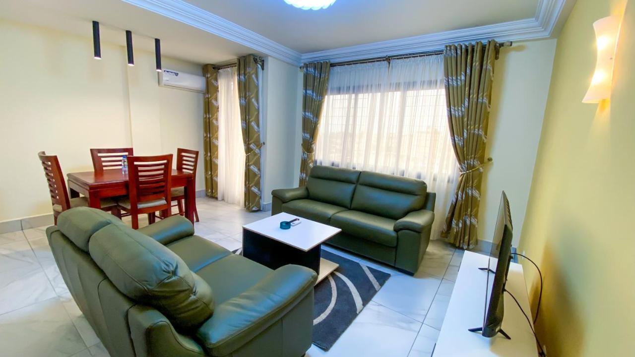 Loumia Premium Bonapriso Apartment Douala Exterior photo