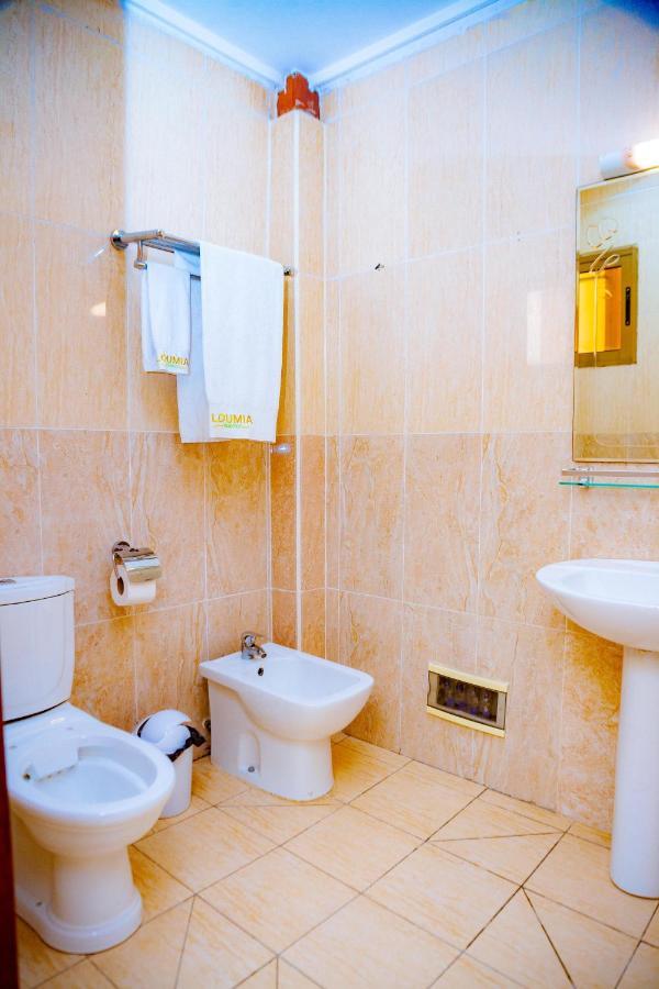 Loumia Premium Bonapriso Apartment Douala Exterior photo